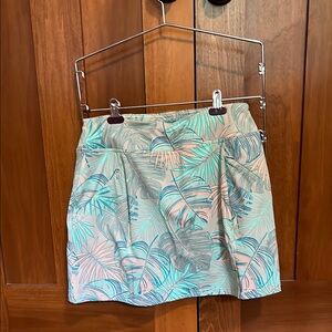 Title Nine Tropical Leaf Print Skort